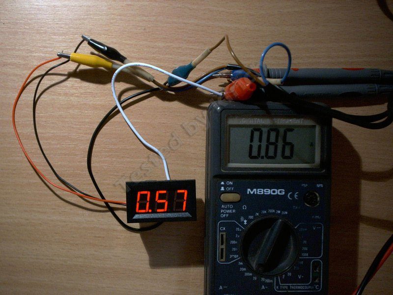 Амперметр с индикатором 0.56 дюйма, или попросту показометр.