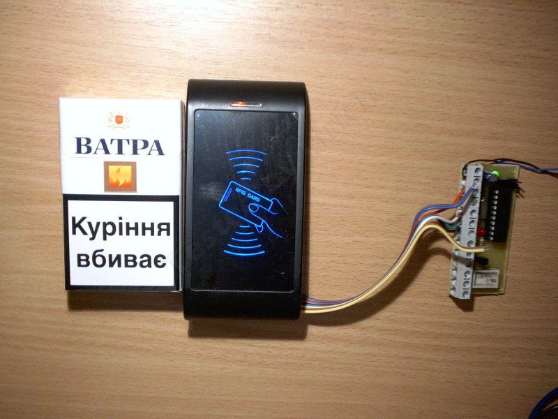 RFID 125 КГц считыватель или DIY, когда его совсем не ждешь :) RFID 125 КГц считыватель или DIY, когда его совсем не ждешь :)