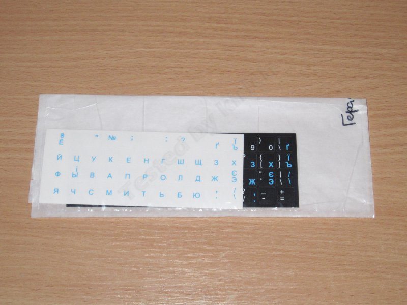 Компактная Bluetooth клавиатура с интересным тачпадом