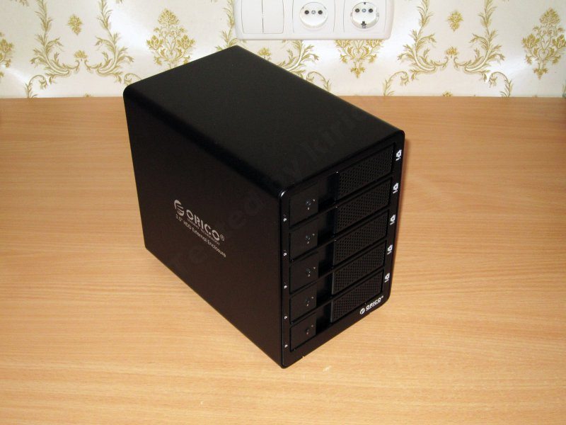 ORICO 9558RU3 или пять жестких дисков в одной коробке ORICO 9558RU3 или пять жестких дисков в одной коробке