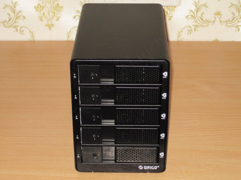ORICO 9558RU3 или пять жестких дисков в одной коробке ORICO 9558RU3 или пять жестких дисков в одной коробке