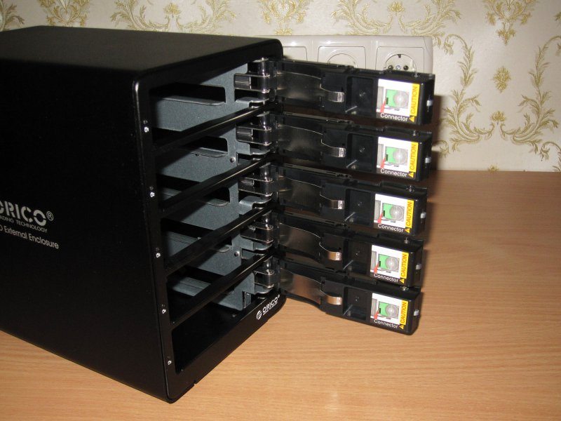 ORICO 9558RU3 или пять жестких дисков в одной коробке ORICO 9558RU3 или пять жестких дисков в одной коробке