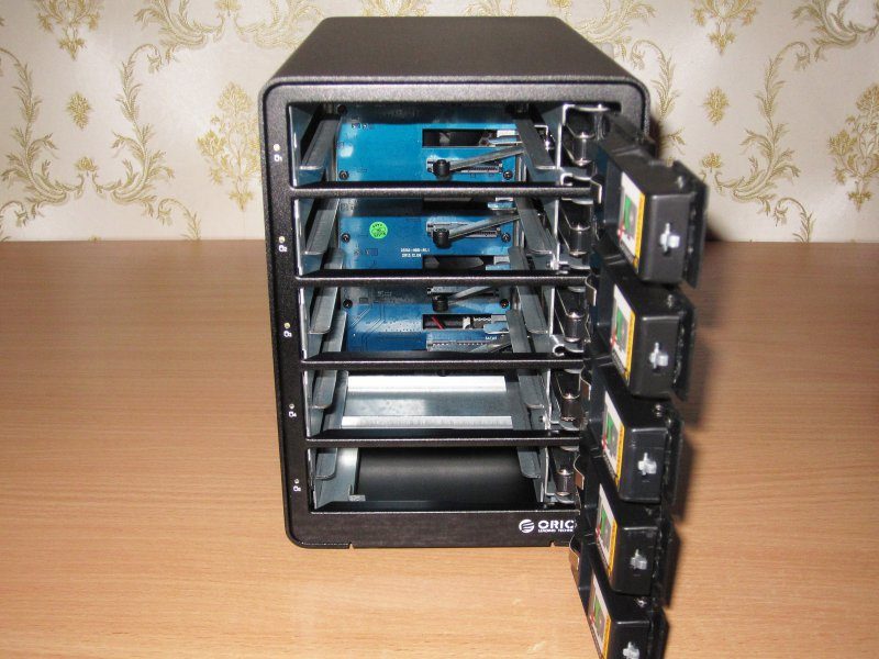 ORICO 9558RU3 или пять жестких дисков в одной коробке ORICO 9558RU3 или пять жестких дисков в одной коробке