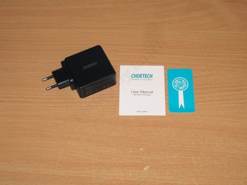 Блок питания (зарядное устройство) CHOETECH Q4004 c поддержкой PD 60W