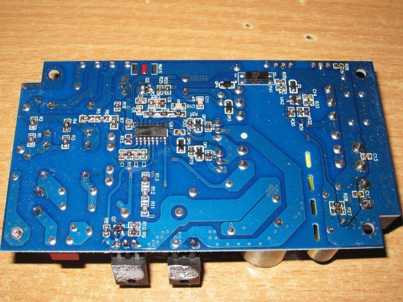 Блок питания 24 вольта 10 ампер, неоднозначный Блок питания 24 вольта 10 ампер, неоднозначный
