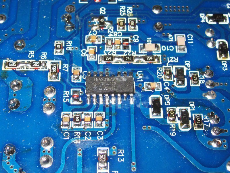 Блок питания 24 вольта 10 ампер, неоднозначный Блок питания 24 вольта 10 ампер, неоднозначный