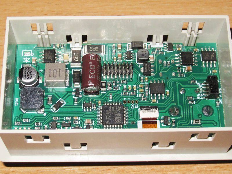 RK6006H, регулируемый DCDC с универсальным питанием.